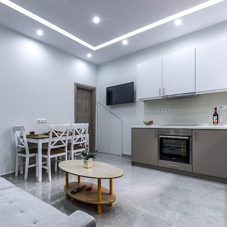 Renovated 2Bd House Close To Pireus Port المظهر الخارجي الصورة