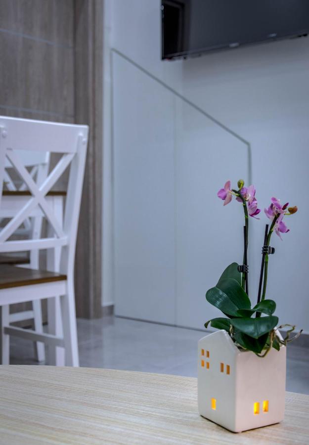 Renovated 2Bd House Close To Pireus Port المظهر الخارجي الصورة