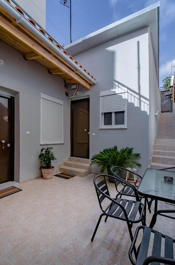 Renovated 2Bd House Close To Pireus Port المظهر الخارجي الصورة